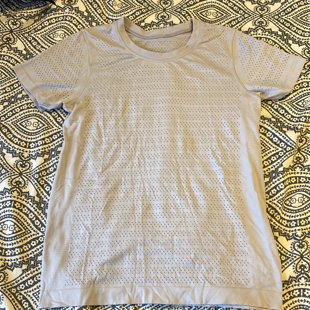 Lululemon swiftly tech relaxed tee